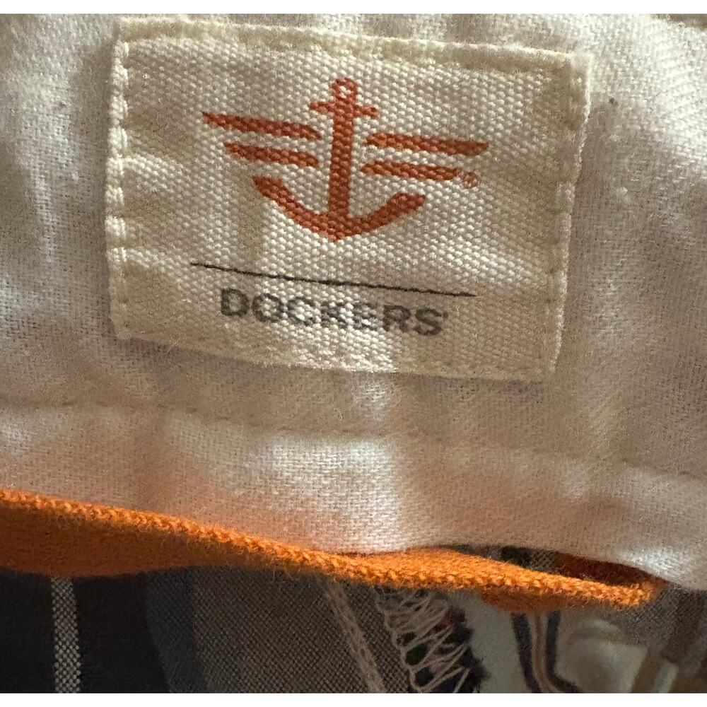 DOCKERS Pacific Collection "THE PERFECT SHORT" - Picture 4 of 5